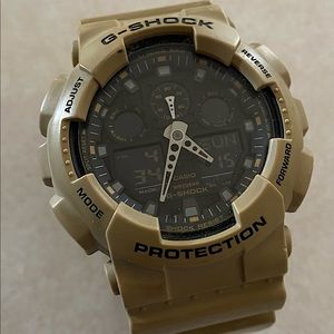 Like NEW G Shock GA 100L-8a in BEIGE
